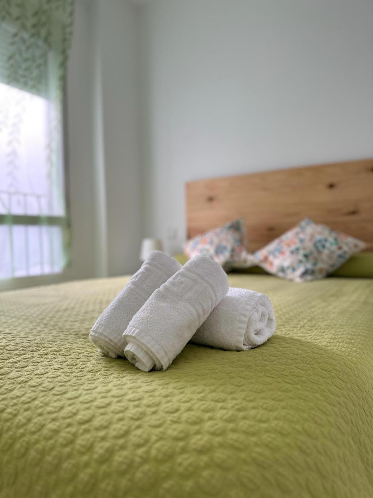 Apartamentos Don Diego La Carihuela 토레몰리노스 외부 사진